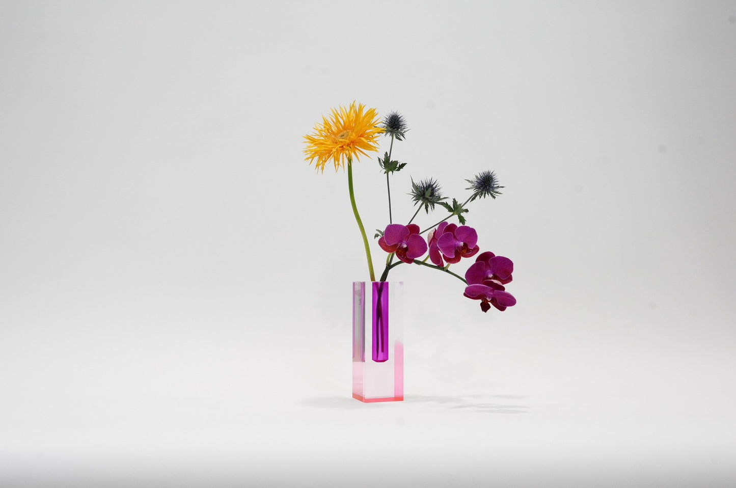 ACRY FLOWER VASE PURPLE PINK