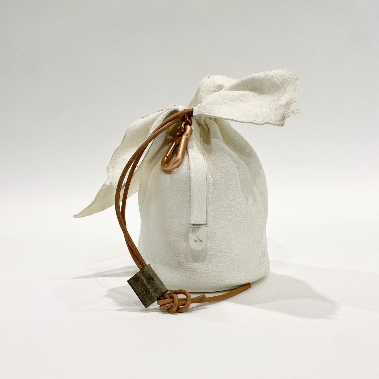 GNUOYP × & Calm   鹿革 巾着バック　Wild cut Version